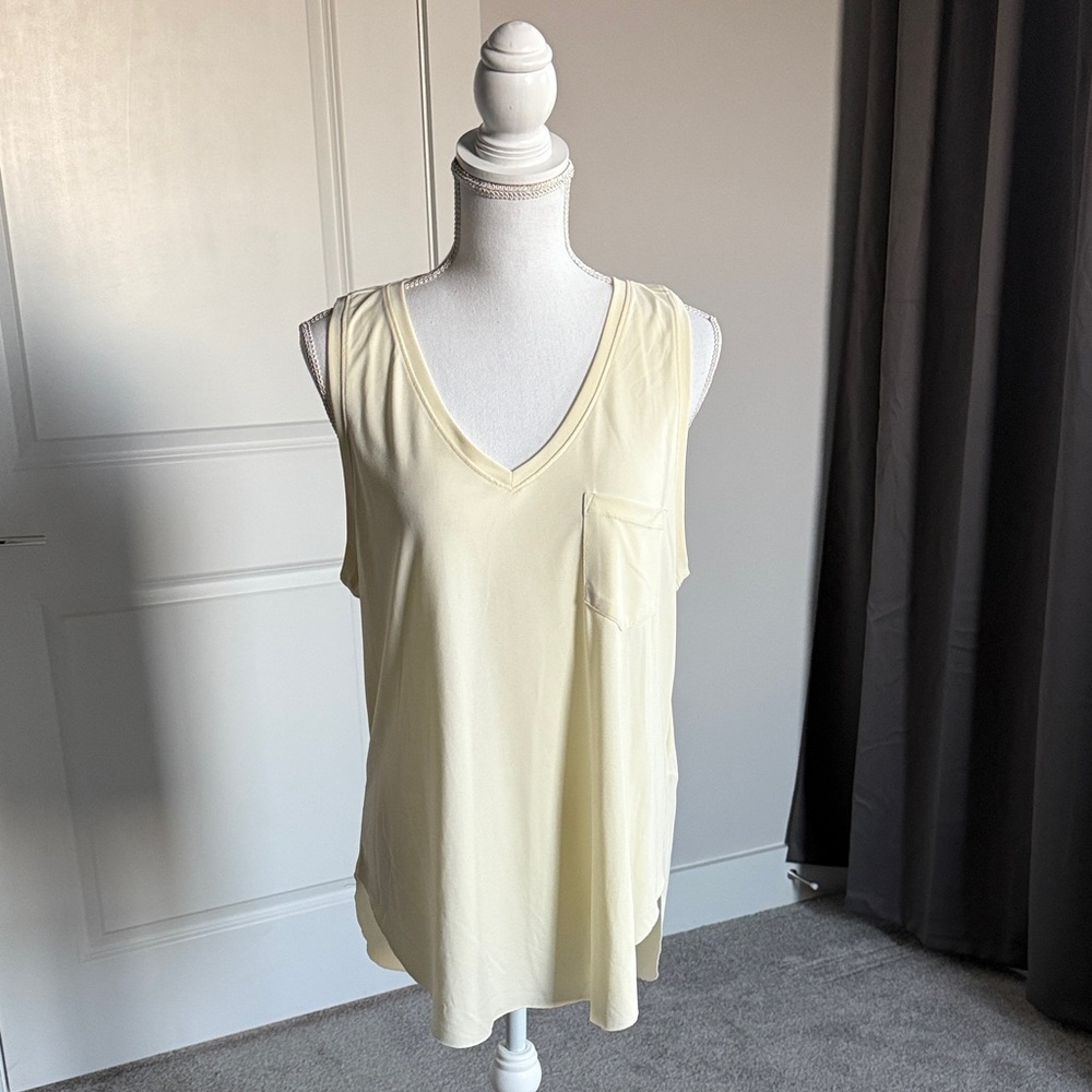 Another Love Cream V-Neck Tank Top